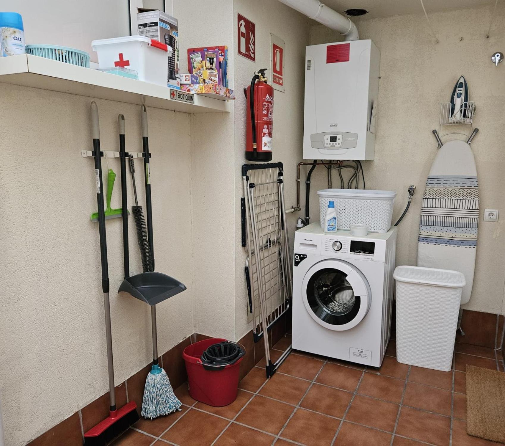 Apartamento Vilallonga Figueres  Buitenkant foto